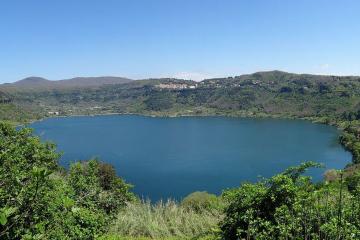 lago nemi, camminate bibliche, Luca Buccheri, Castelli Romani, pratoni del vivaro, trekking, vangelo